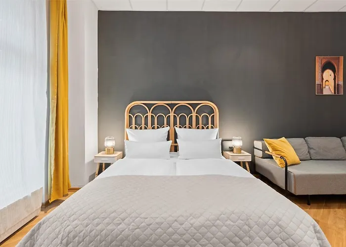 33 J Prenzlauerberg Berlín