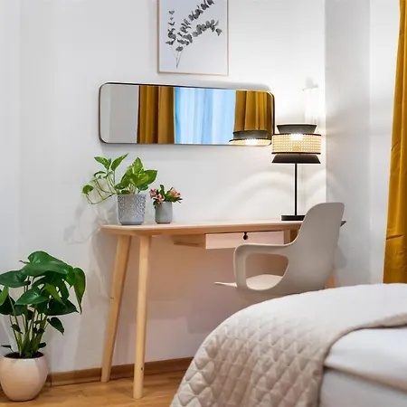 33 J Prenzlauerberg *