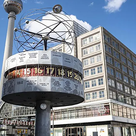 33 J Prenzlauerberg برلين